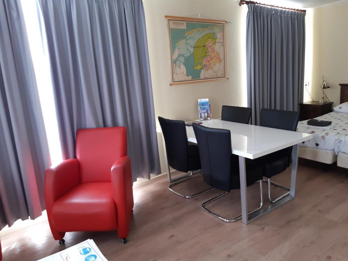 Logement 'De Witte Klok' Oude Bildtzijl Ngoại thất bức ảnh