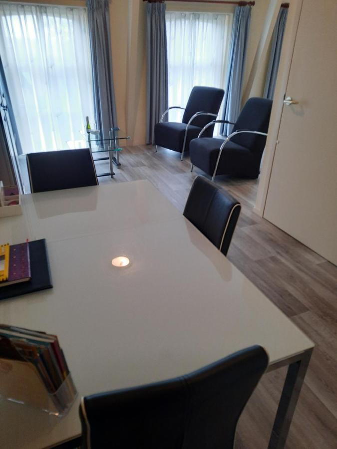 Logement 'De Witte Klok' Oude Bildtzijl Ngoại thất bức ảnh