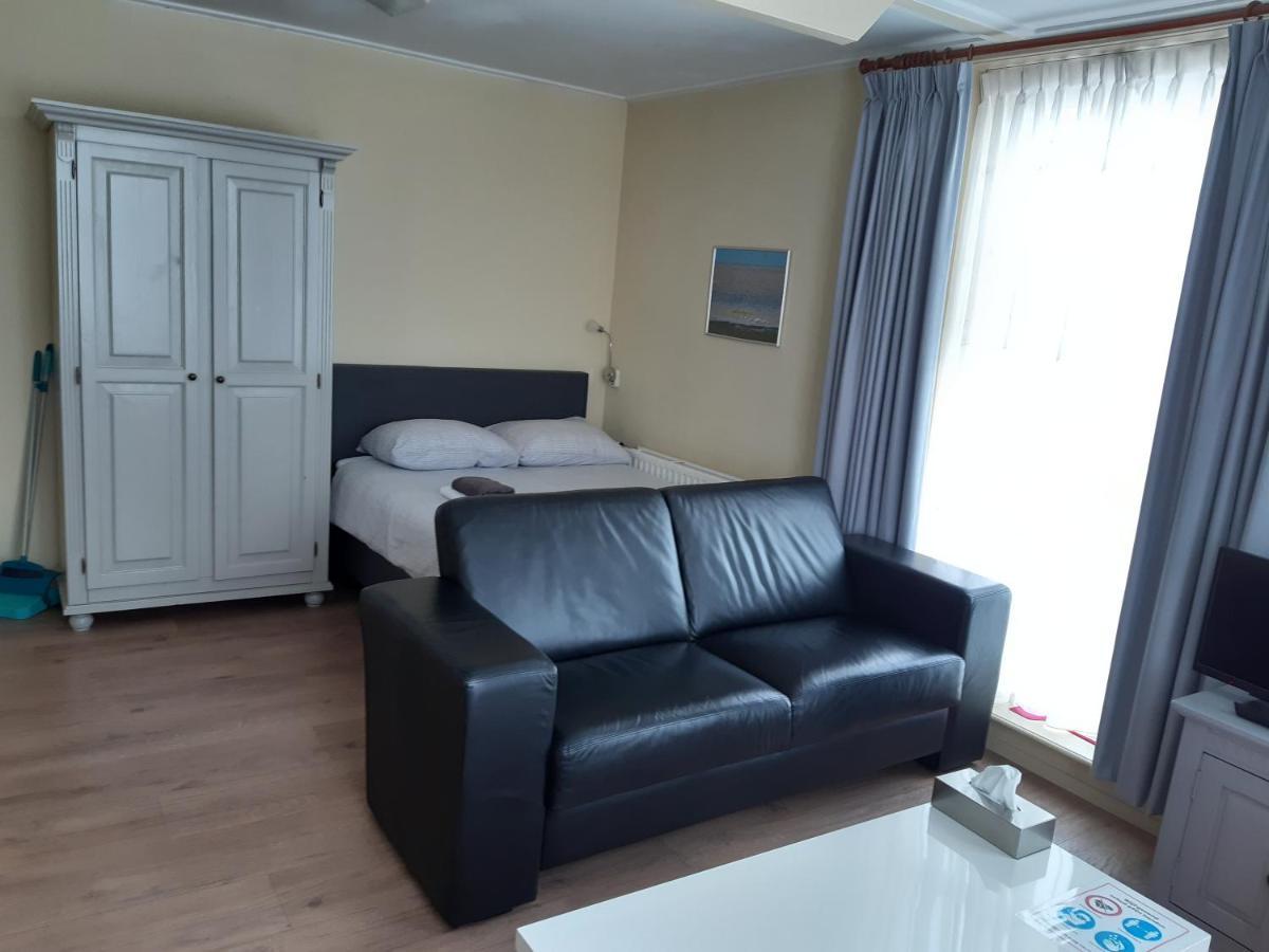 Logement 'De Witte Klok' Oude Bildtzijl Ngoại thất bức ảnh
